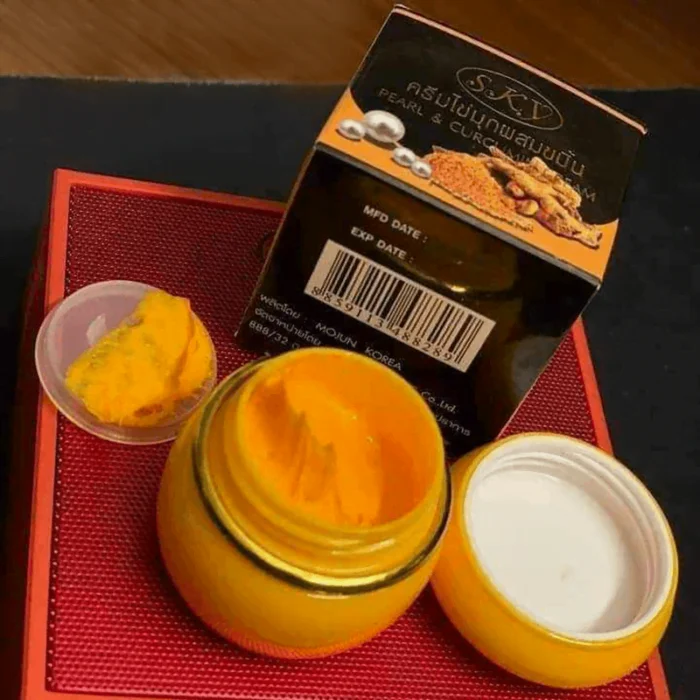 Sky Pearl and Curcumin Whitening Cream