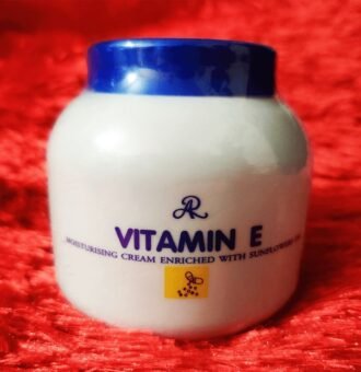 AR Vitamin E Moisturizing Cream