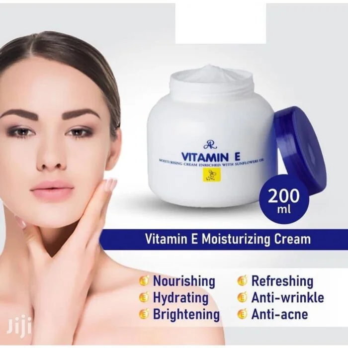 AR Vitamin E Moisturizing Cream