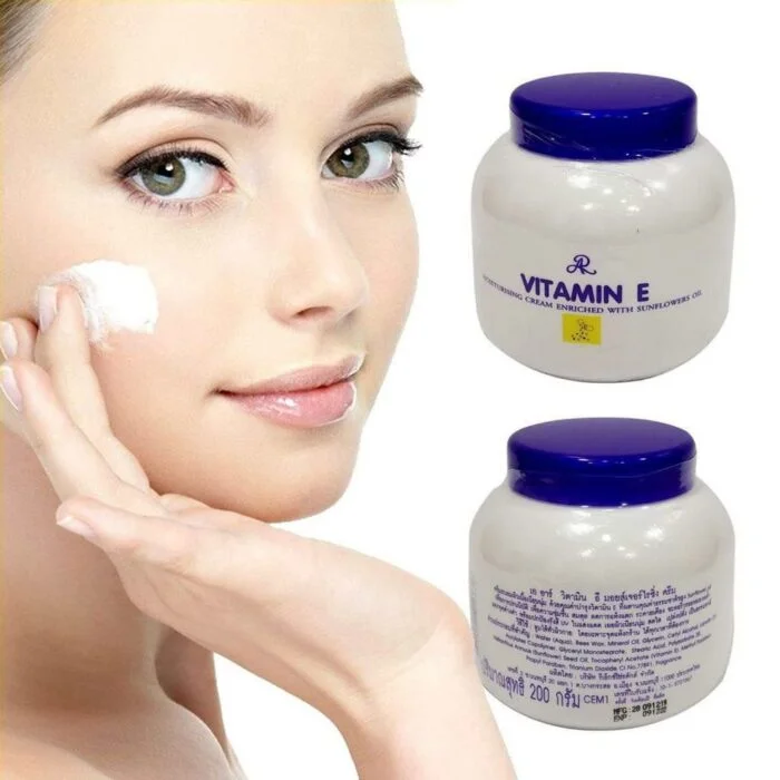 AR Vitamin E Moisturizing Cream