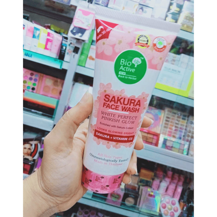 Bio Active Sakura Face Wash