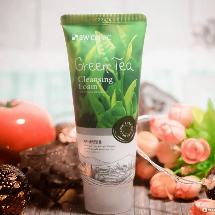 3W Clinic Green Tea Cleansing Foam