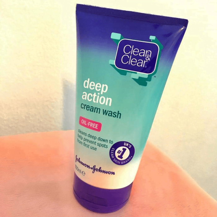 Clean & Clear Deep Action Cream Wash Clean & Clear Deep Action Cream Wash