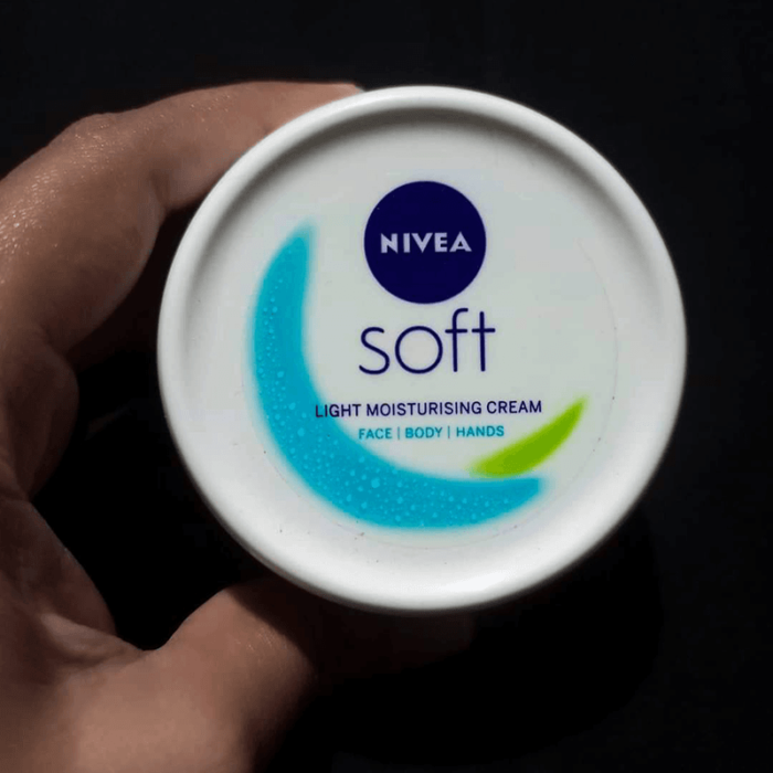 Nivea Soft Light Moisturising Cream