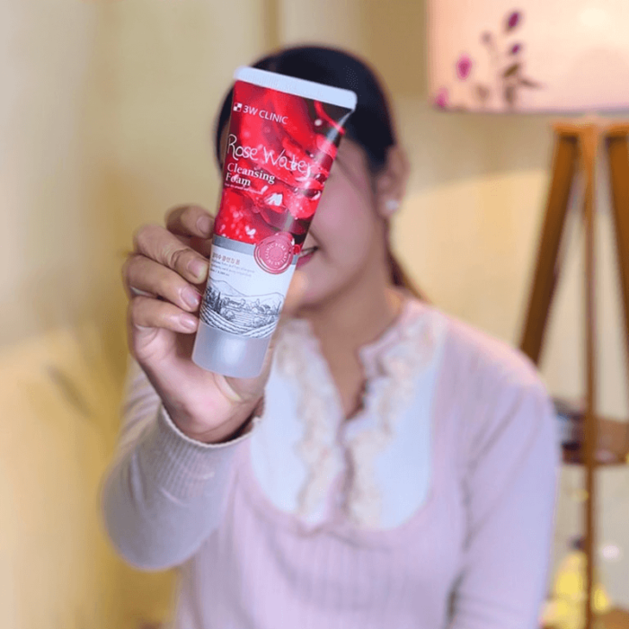 Rose Water Cleansing Foam Facewash Rose Water Cleansing Foam Facewash