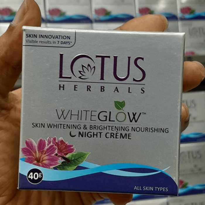 Lotus Hearbals White Glow Nighrt Cream