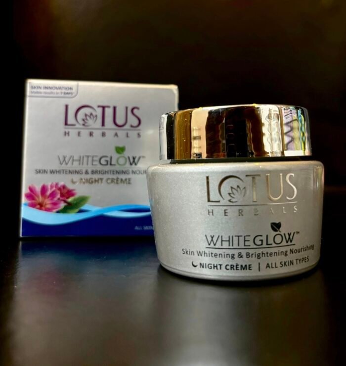 Lotus Hearbals White Glow Nighrt Cream