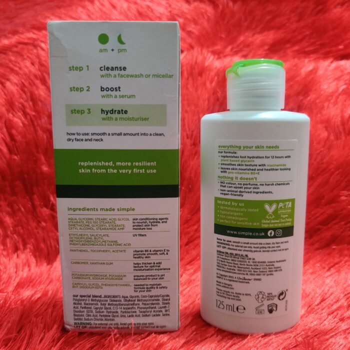 Simple Replenishing Rich Moisturizer