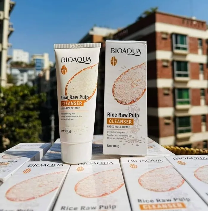 Bioaqua Rice Raw Pulp Facial Cleanser