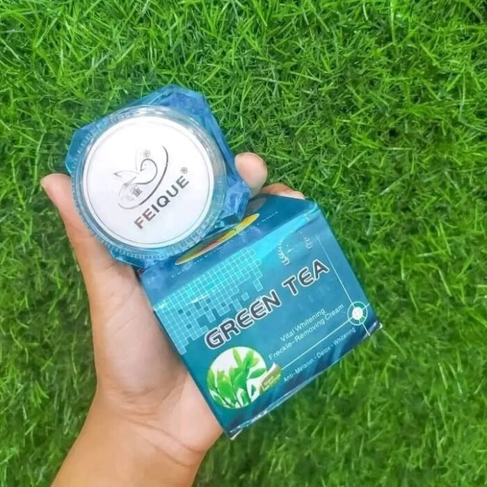 Feique Green Tea Vital Whitening Freckle Removing Cream