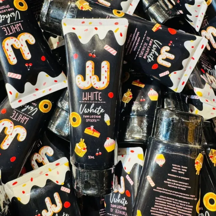 JJ White White Sun Lotion SPF 50 PA+++